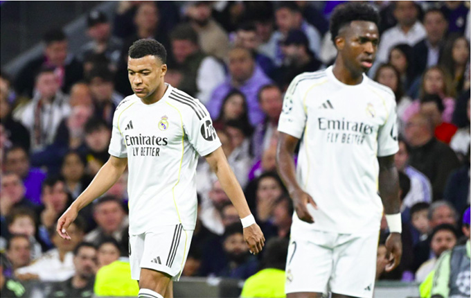 Kylian Mbappe và Vinicius thường xuyên mất kết nối trên sân kể từ khi chung màu áo Real Madrid