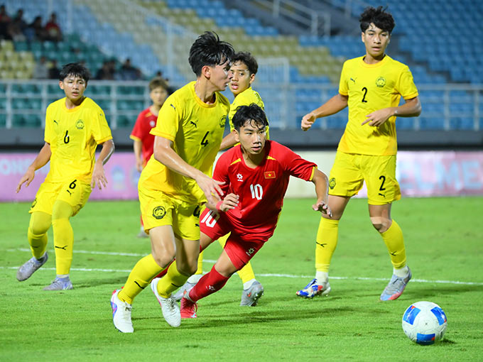 U17 Việt Nam đánh bại U17 Malaysia ở trận chung kết U17 Đông Nam Á 2026.