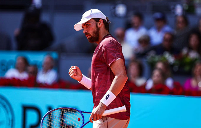 Bonzi gây ra nhiều khó khăn cho tay vợt số 1 thế giới. Ảnh: ATP