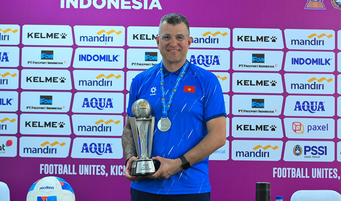 HLV Cristiano Roland tự tin cùng U17 Việt Nam hướng tới giải châu Á sau chức vô địch Đông Nam Á - Ảnh: VFF 