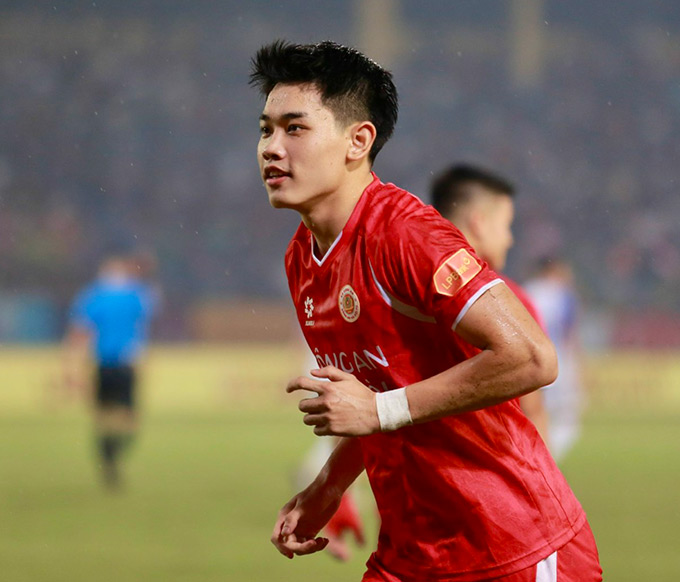 Đình Bắc toả sáng - Ảnh: Minh Tuấn 