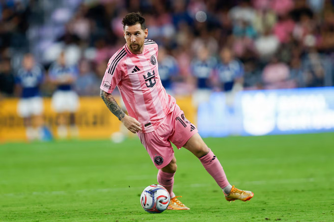 Messi tiếp tục vô duyên