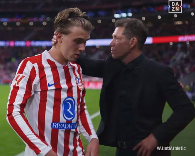 HLV Simeone có thể mất trụ cột quan trọng ở trận gặp Arsenal - Ảnh: BeSoccer