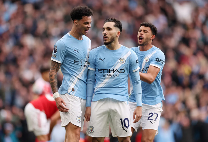 Man City muốn Premier League tạo điều kiện cho họ có lịch thi đấu dễ thở hơn ở những vòng cuối