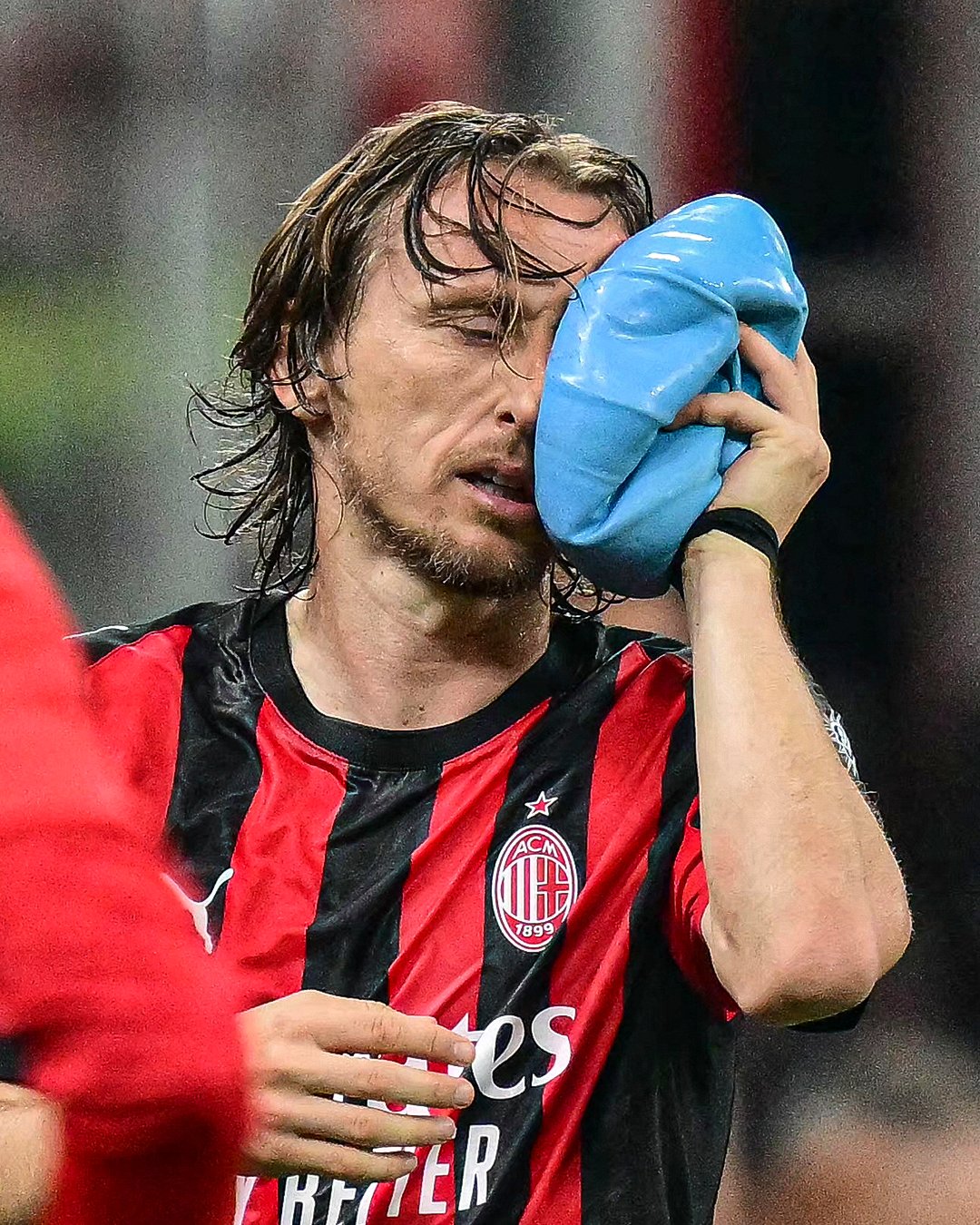 Modric ngồi ngoài là tin xấu cho Milan - Ảnh: @OneFootball