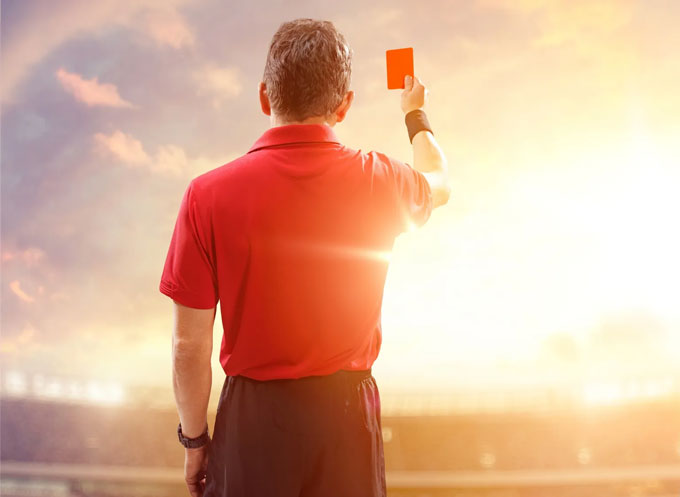 Danh tính trọng tài tạm được giữ kín