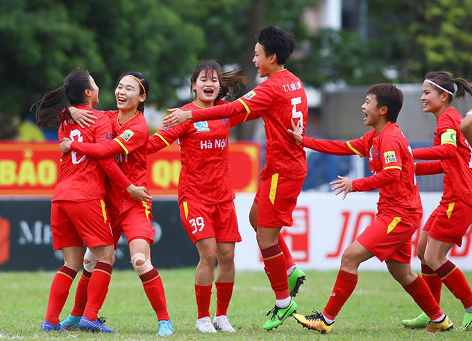 Để chuẩn bị cho Cúp quốc gia 2026, CLB nữ Hà Nội I tập huấn dài ngày ở Hải Phòng