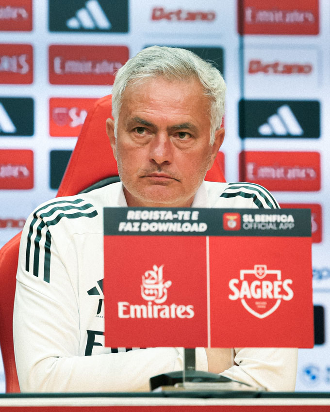 Mourinho vẫn muốn gắn bó với Benfica - Ảnh: FutbolArena