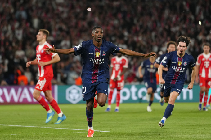 Cựu tiền đạo Ousmane Dembele của Barca lập cú đúp cho PSG vào lưới Bayern