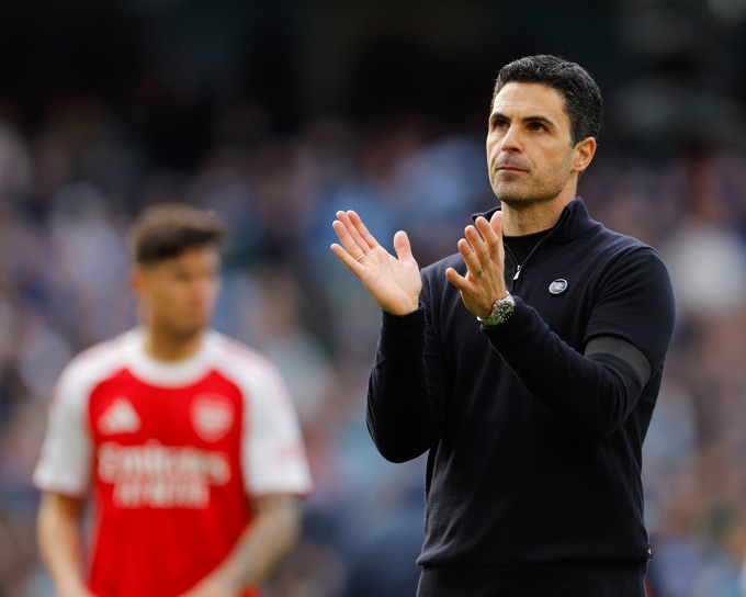 HLV Mikel Arteta của Arsenal