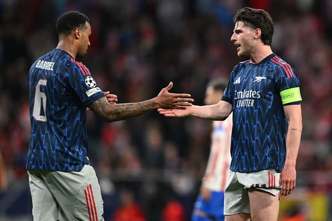 Rice xứng danh thủ lĩnh của Arsenal