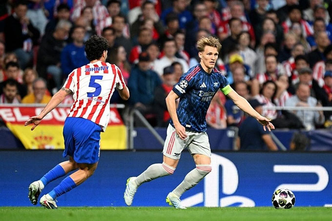 Odegaard cũng không chứng tỏ được nhiều - Ảnh: Arsenal.com