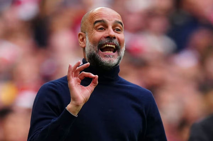 Guardiola nhận món quà hoàn hảo ở cuộc đua vô địch của Man City