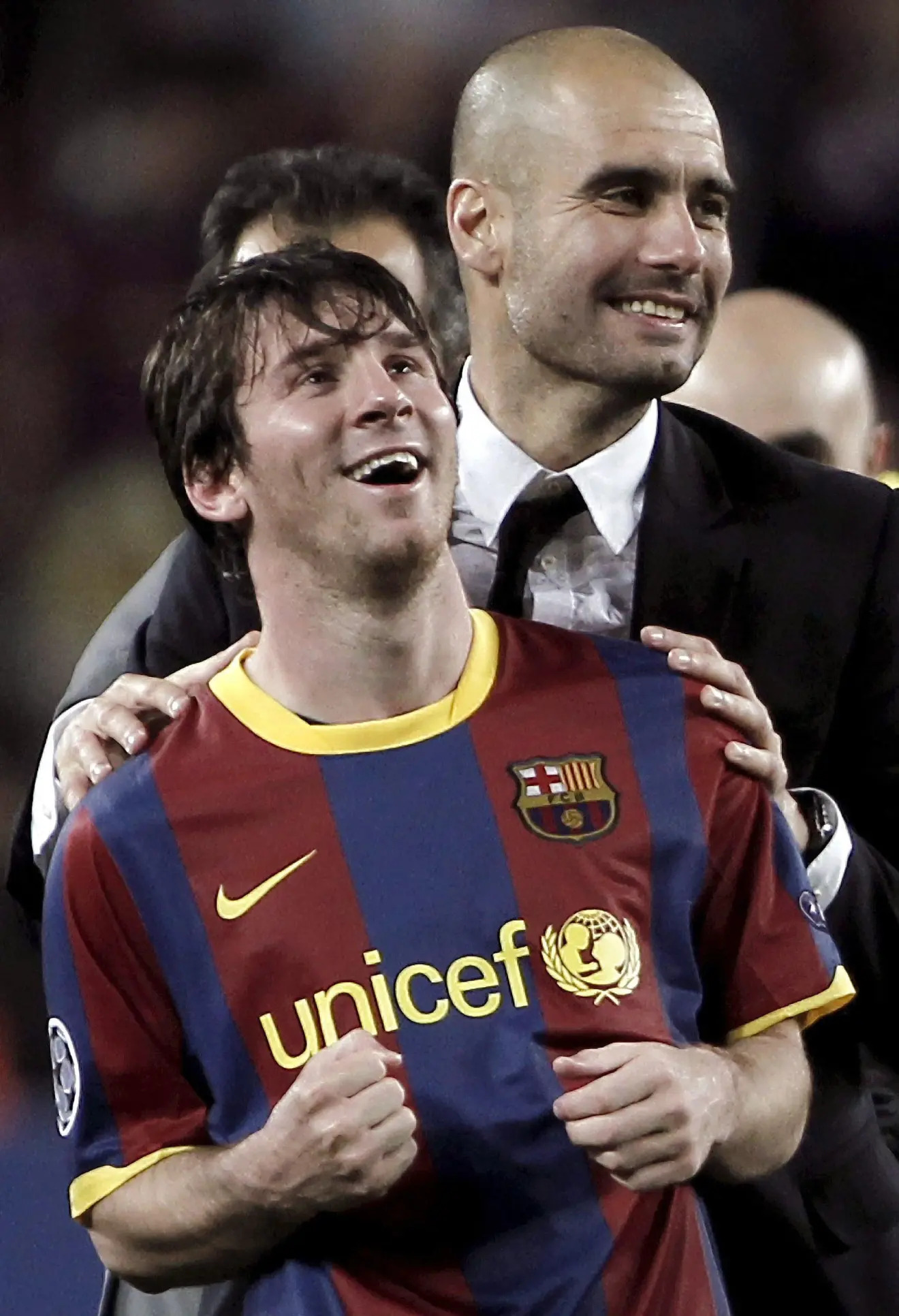 Từ năm 2009 đến 2011, Barca đã giành 3 chức vô địch La Liga liên tiếp và 2 chức vô địch Champions League với một đội hình gồm Lionel Messi do Pep Guardiola dẫn dắt 