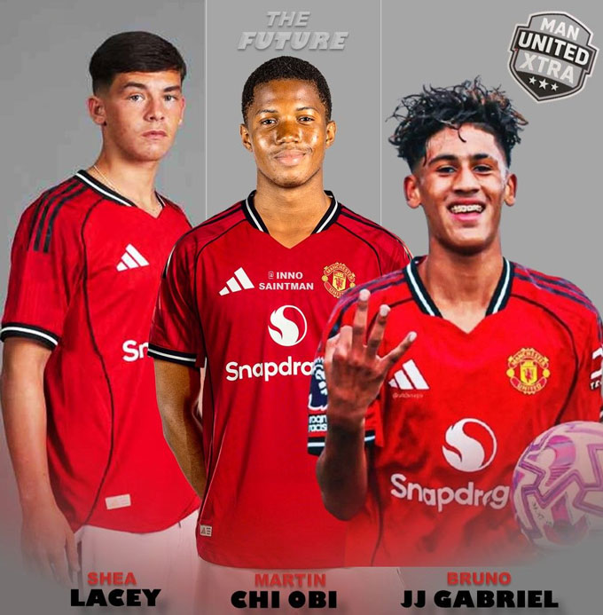 3 tài năng trẻ đang được đánh giá cao nhất (trái sang) Lacey, Obi và JJ Gabriel - Ảnh: Man United XTRA