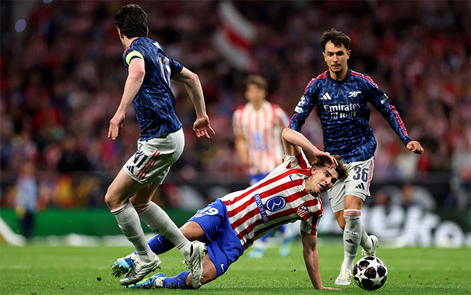 Rice đã giúp Arsenal hạn chế tầm nguy hiểm của Alvarez