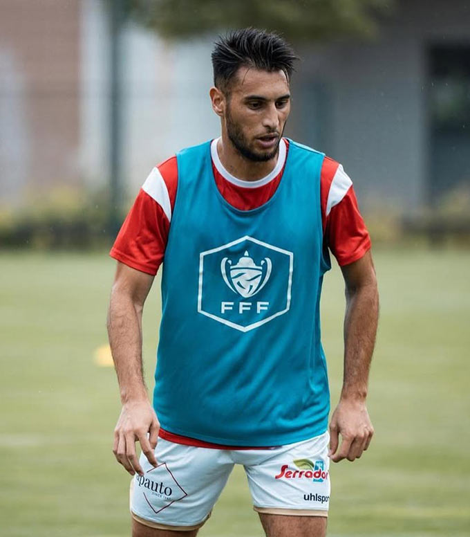 Julien Mouillon đang được 3 đội ở V.League quan tâm trong đó có CAHN và Ninh Bình