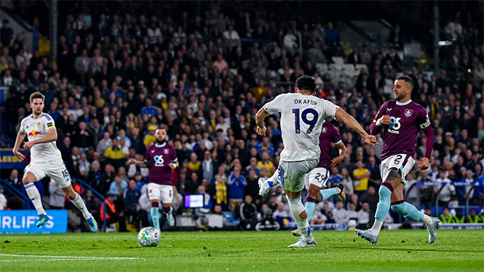 Okafor liên tục nổ súng cho Leeds thời gian qua