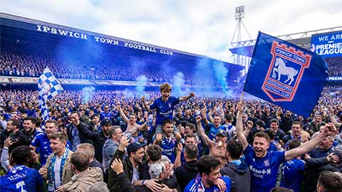 Ipswich Town thăng hạng Premier League sau chiến thắng 3-0 trước QPR — image 2