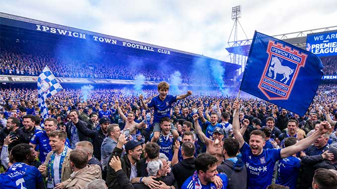 Ipswich Town đã giành quyền thăng hạng