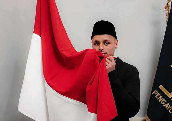 Việc nhập tịch Indonesia khiến các cầu thủ con lai không còn là công dân EU