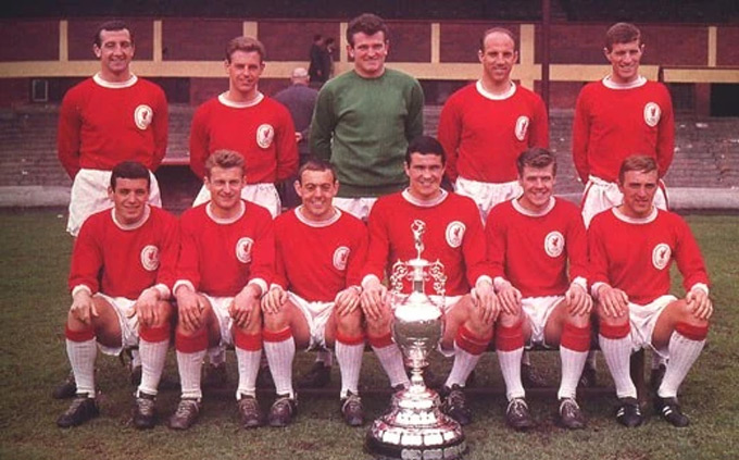 Đội hình Liverpool ở mùa giải 1964/65
