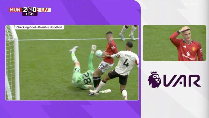 VAR kiểm tra và vẫn công nhận bàn thắng của Sesko - Ảnh: The Goals Scored