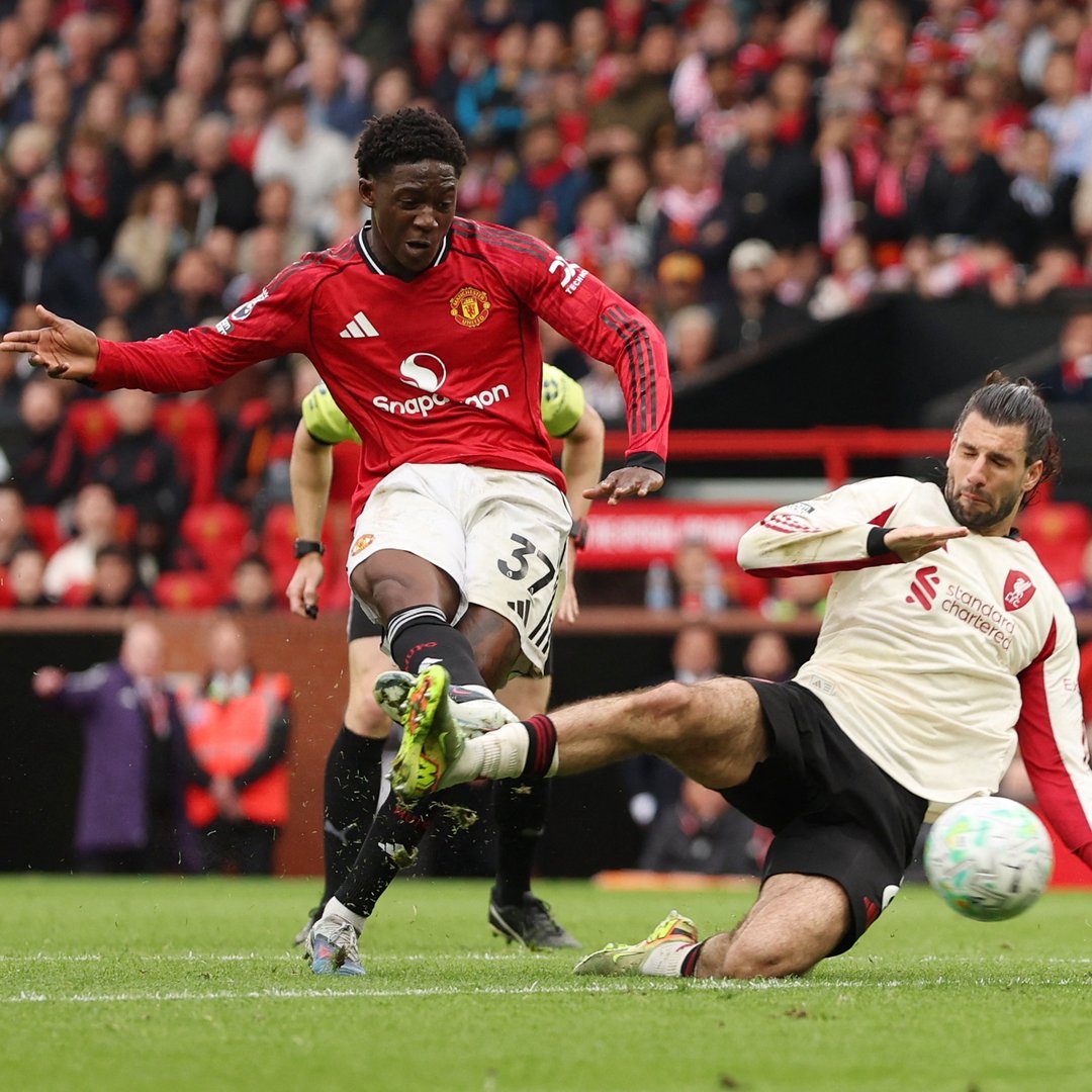 Mainoo ghi bàn giúp MU đánh bại Liverpool - Ảnh: @premierleague