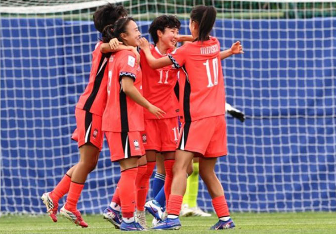 U17 nữ Hàn Quốc đánh bại U17 nữ Philippines với tỉ số 5-0. Ảnh: AFC