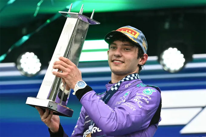 Kimi Antonelli thắng chặng thứ 3 liên tiếp ở Miami GP