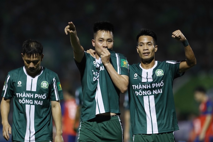 Đồng Nai đang quyết giành 3 điểm trong trận đấu với Bắc Ninh - Ảnh: Anh Khoa 