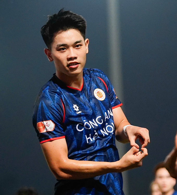 Đình Bắc liên tiếp lập công trong thời gian qua - Ảnh: Đức Cường 