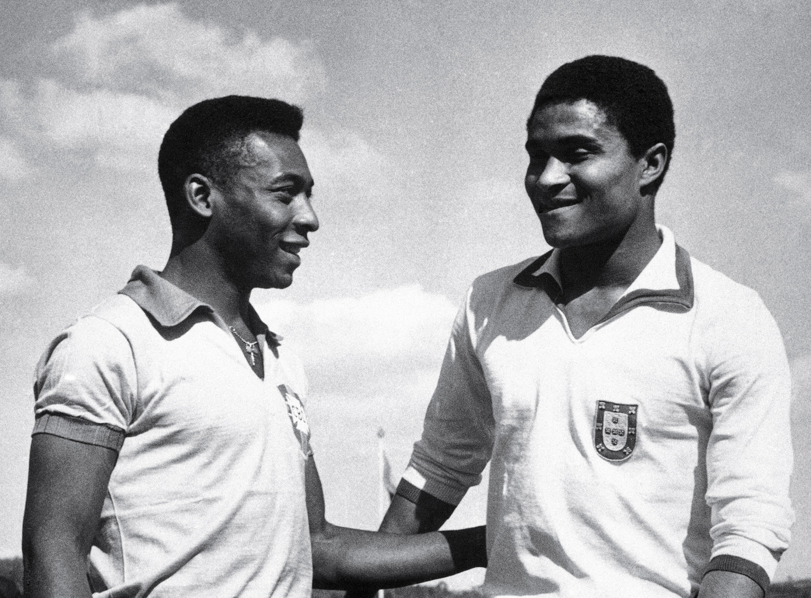 Ở vòng bảng World Cúp 1966, Eusebio đe dọa vị thế thống trị của Pele khi cú đúp ngoạn mục tại Goodison Park đã chấm dứt triều đại của Brazil