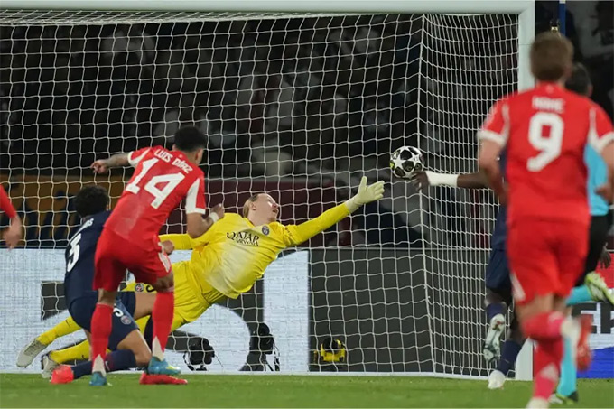 Bayern đã tạo ra rất nhiều khó khăn cho PSG trong trận lượt đi