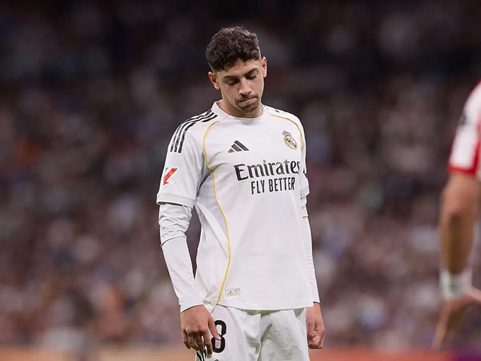 Valverde nhập viện sau vụ ẩu đả trong phòng thay đồ của Real Madrid