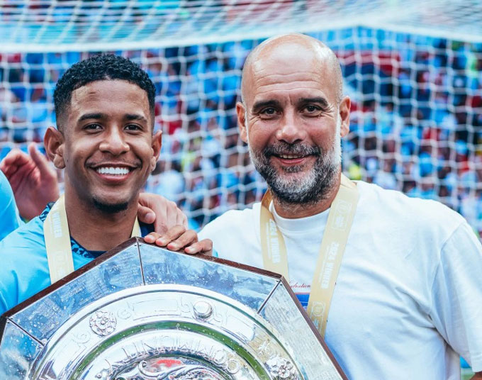 HLV Pep Guardiola có thể đặt cược vào Savinho - Ảnh: mancity.com