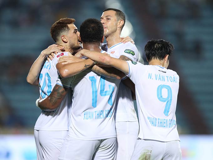 Nam Định vẫn được tài trợ khủng ở mùa 2026/27 