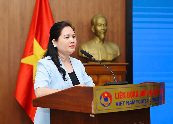 Phó Tổng Thư ký VFF Nguyễn Thanh Hà đánh giá cao nỗ lực của đội ngũ giảng viên và học viên
