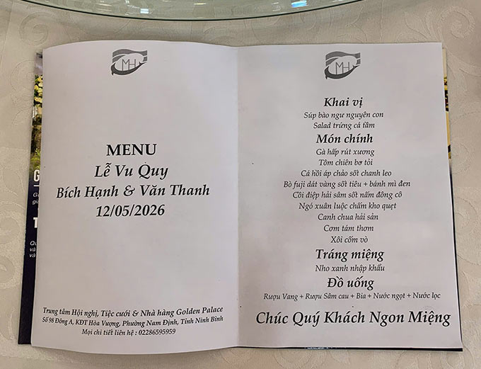 Thực đơn tiệc cưới của Văn Thanh - Bích Hạnh được kết hợp hài hòa giữa giữa món Âu và Á.