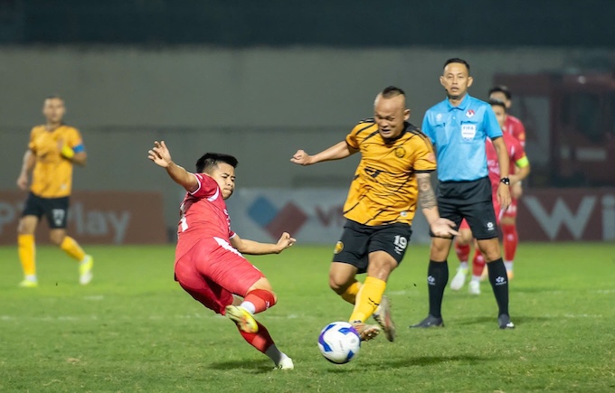 Quốc Phương với mái tóc đặc trung của một chiến binh. Ảnh: Anh Khoa 
