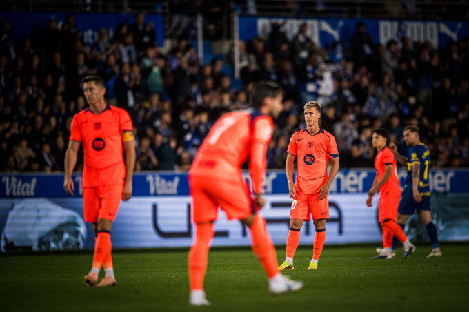 Các cầu thủ Barca không cho thấy tinh thần chiến đấu sau khi đã chính thức đăng quang - Ảnh: @FCBarcelona_cat