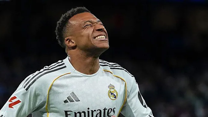 Mbappe đang tự cho mình là trung tâm vũ trụ tại Real Madrid