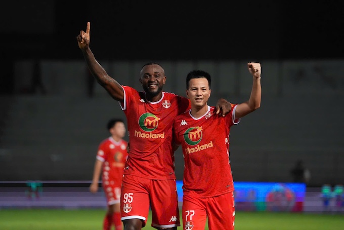 Hữu Sơn với bàn ấn định chiến thắng 4-2 cho Hải Phòng - Ảnh: CTV 