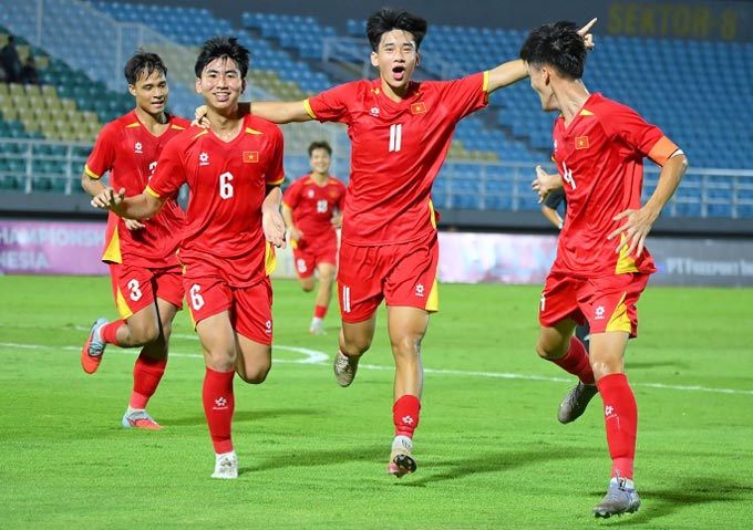 Nếu liên tục có mặt tại các giải trẻ thế giới, bóng đá Việt Nam có cơ hội cải thiện về mọi mặt