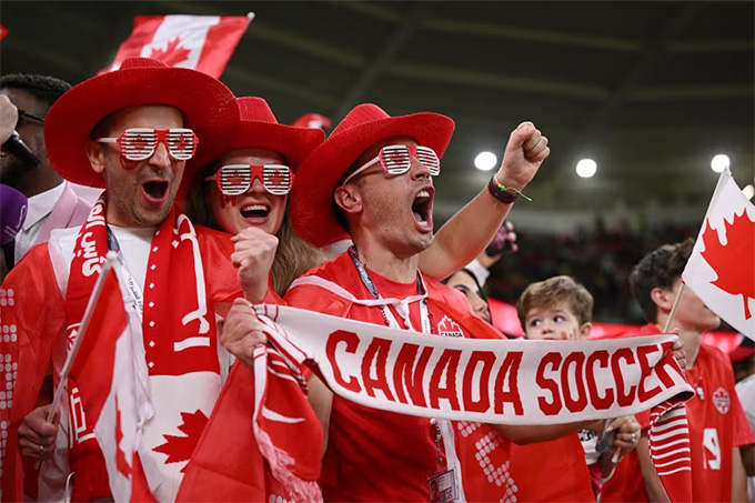 Chủ nhà Canada cũng được đánh giá cao ở bảng B
