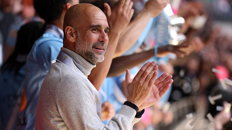 Pep Guardiola, một trong những HLV thành công và có ảnh hưởng nhất lịch sử Premier League