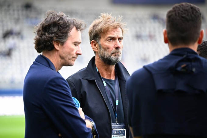Klopp chưa ấn định lúc nào sẽ trở lại với bóng đá - Ảnh: @lequipe
