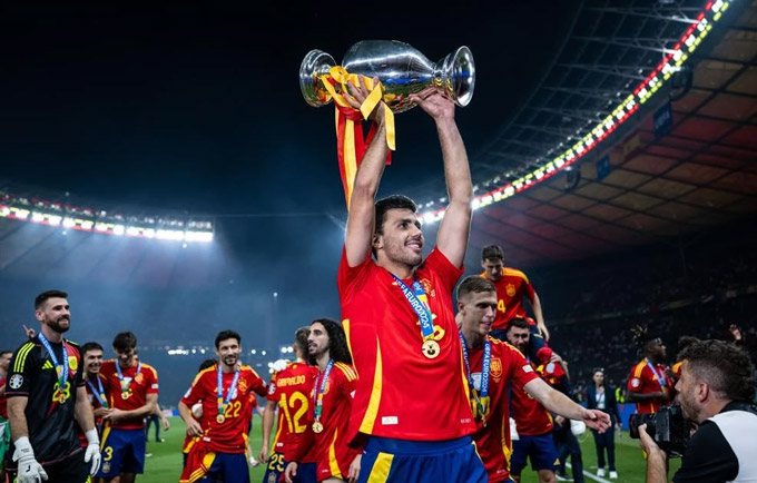 Rodri đã dẵn dắt ĐT Tây Ban Nha vô địch EURO 2024
