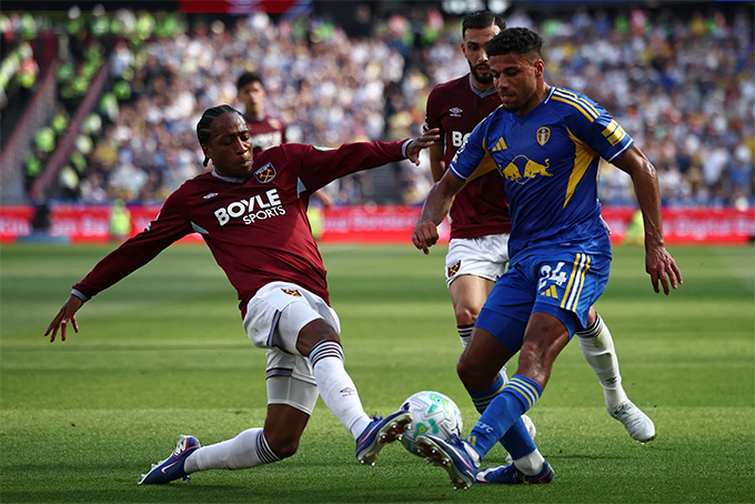 West Ham đã chiến đấu đến thời khắc cuối cùng nhưng không thể trụ hạng