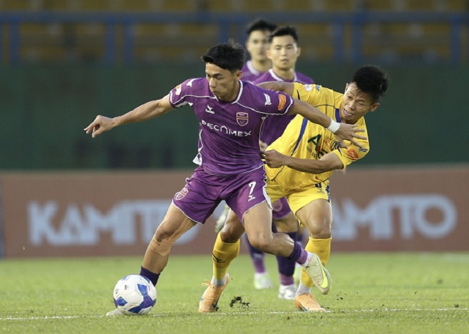 Nguy cơ xuống hạng với đội bóng từng 4 lần vô địch V.League là rất lớn - Ảnh: Quốc An 